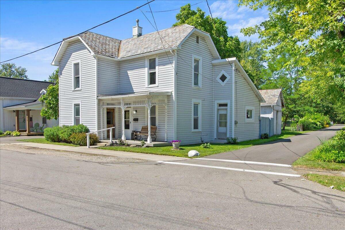 122 W 1st Avenue  Plain City OH 43064 photo