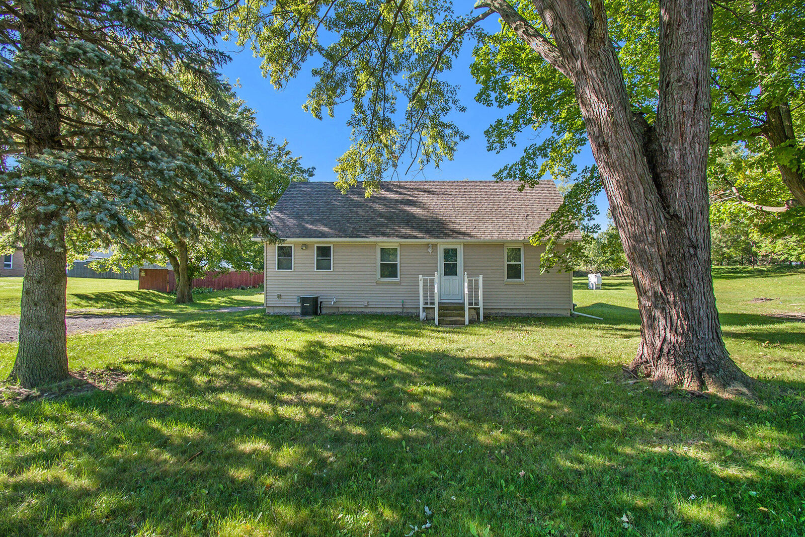 Property Photo:  1834 E Cavanaugh Road  MI 48910 