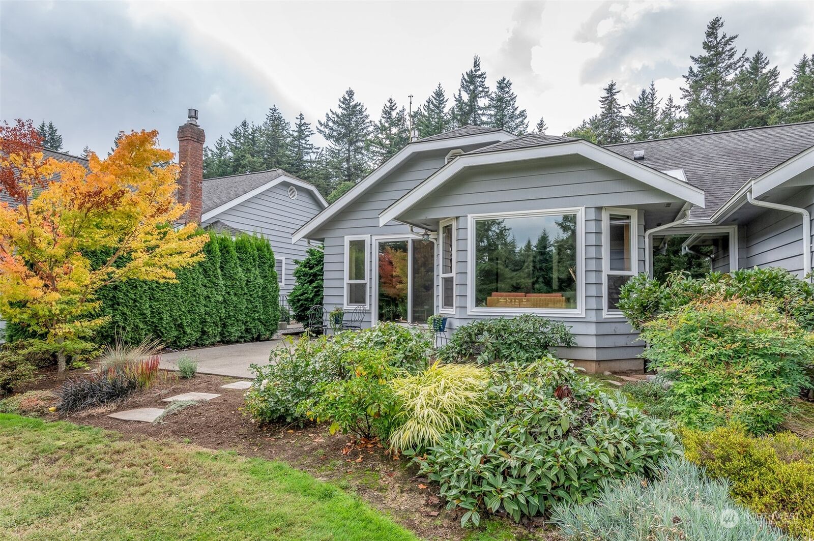 Property Photo: 6848 Golf View Drive B WA 98264