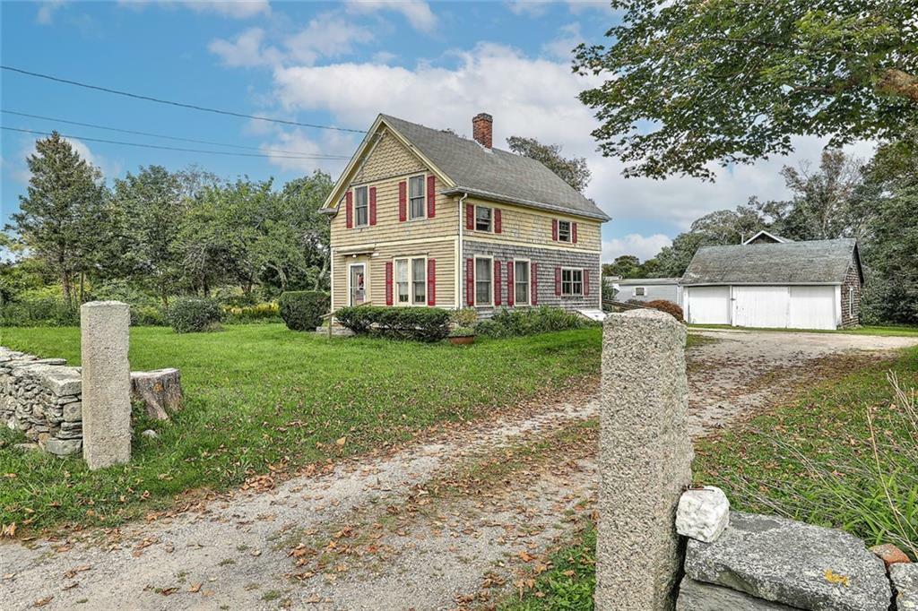 Property Photo:  130 West Main Rd  RI 02837 