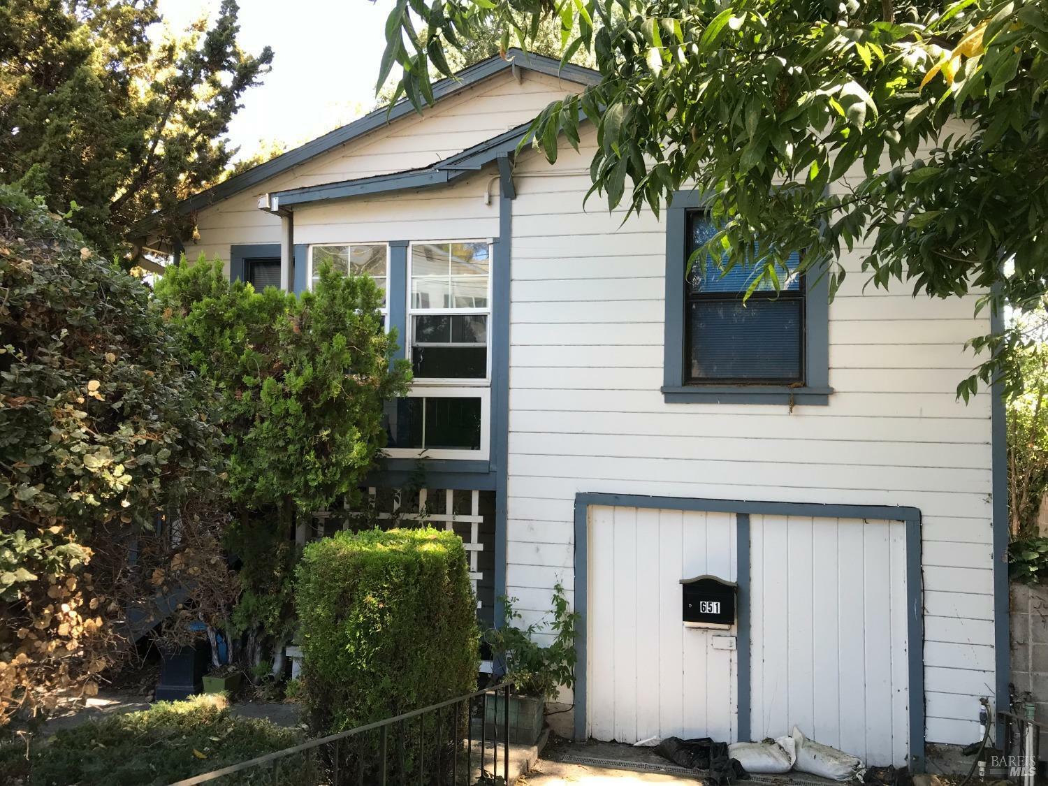 Property Photo:  651 Rodeo Avenue  CA 94572 