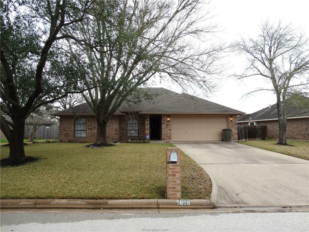 Property Photo: 5608 Middlebury Drive TX 77802