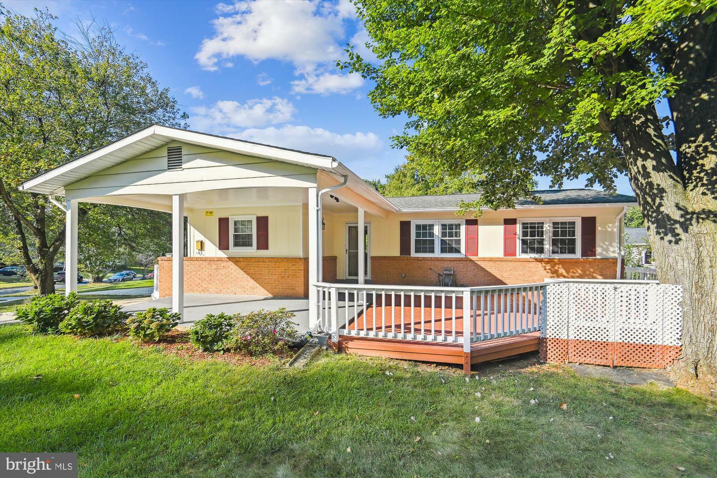 Property Photo:  14012 Bardot Street  MD 20853 