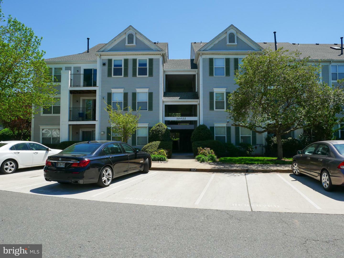Property Photo: 10022 Vanderbilt 9-13 MD 20850