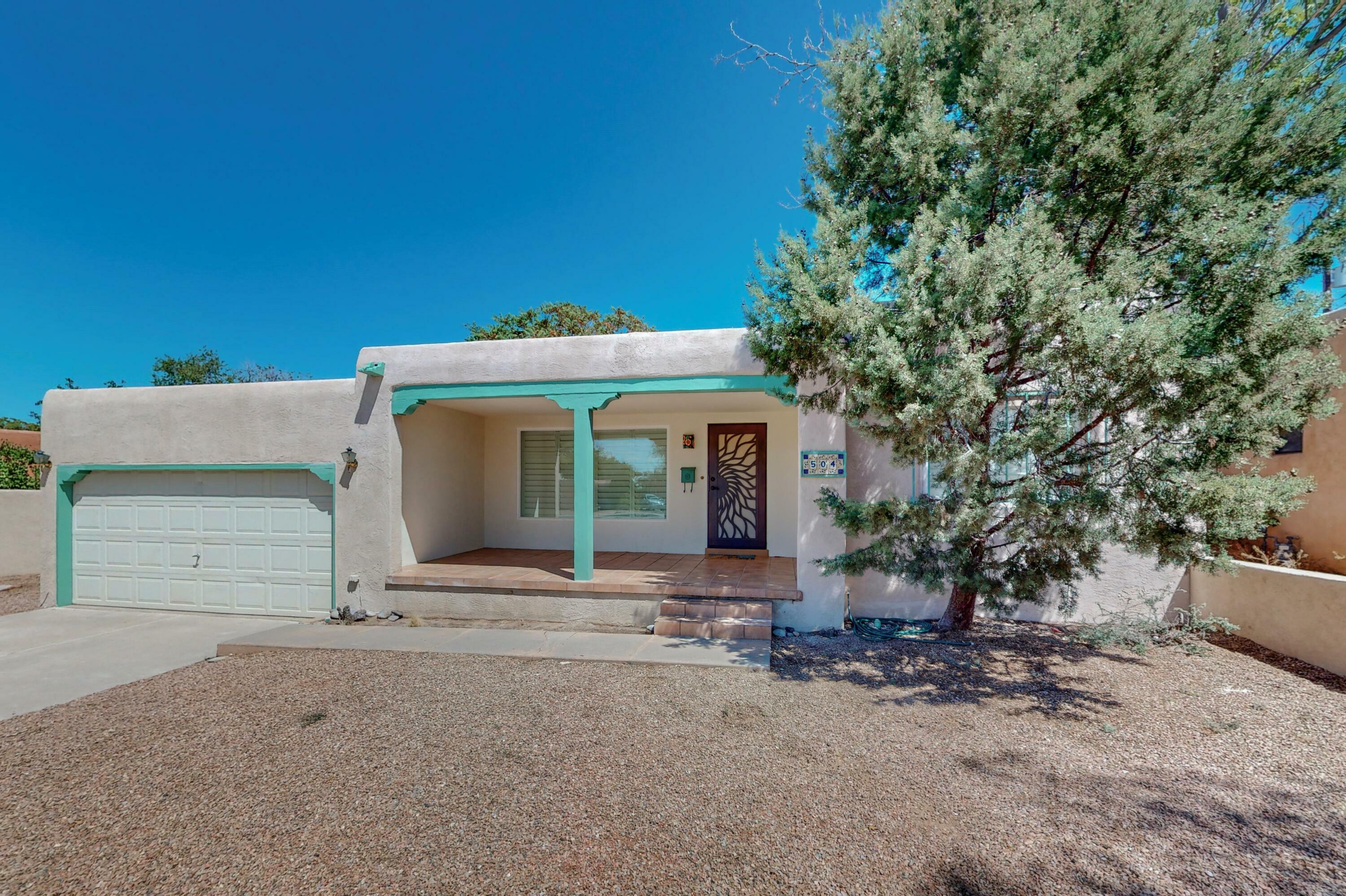 Property Photo:  504 Carlisle Boulevard SE  NM 87106 