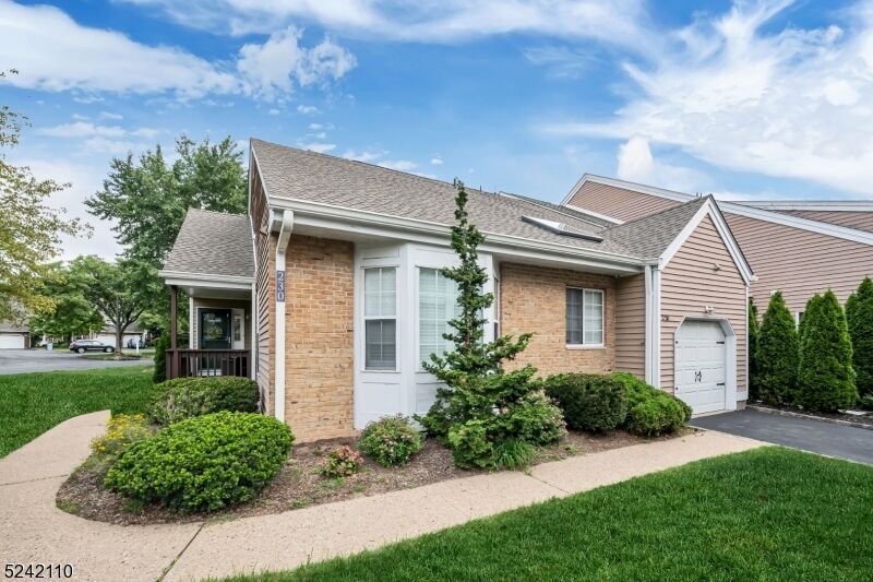 Property Photo:  230 Crescenzi Ct  NJ 07052 