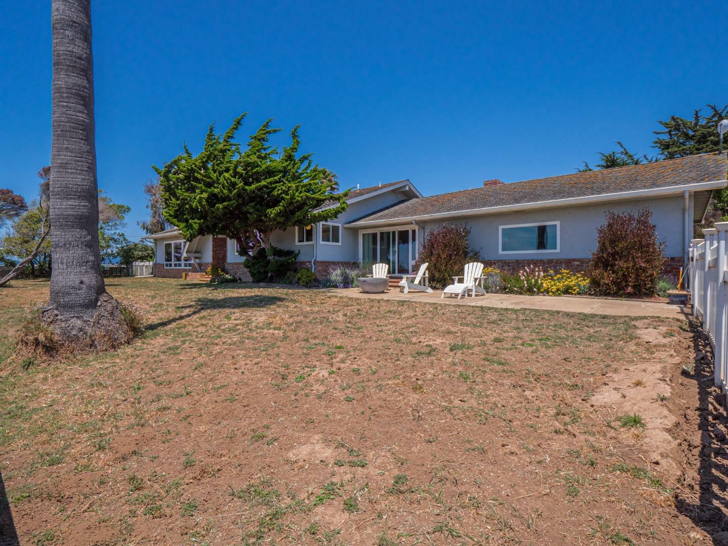 Property Photo:  250 Bluff Road  CA 95039 