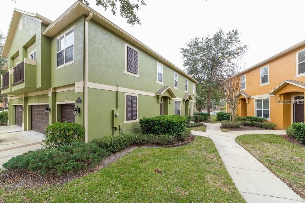 Property Photo:  1931 Pine Oak  FL 32773 