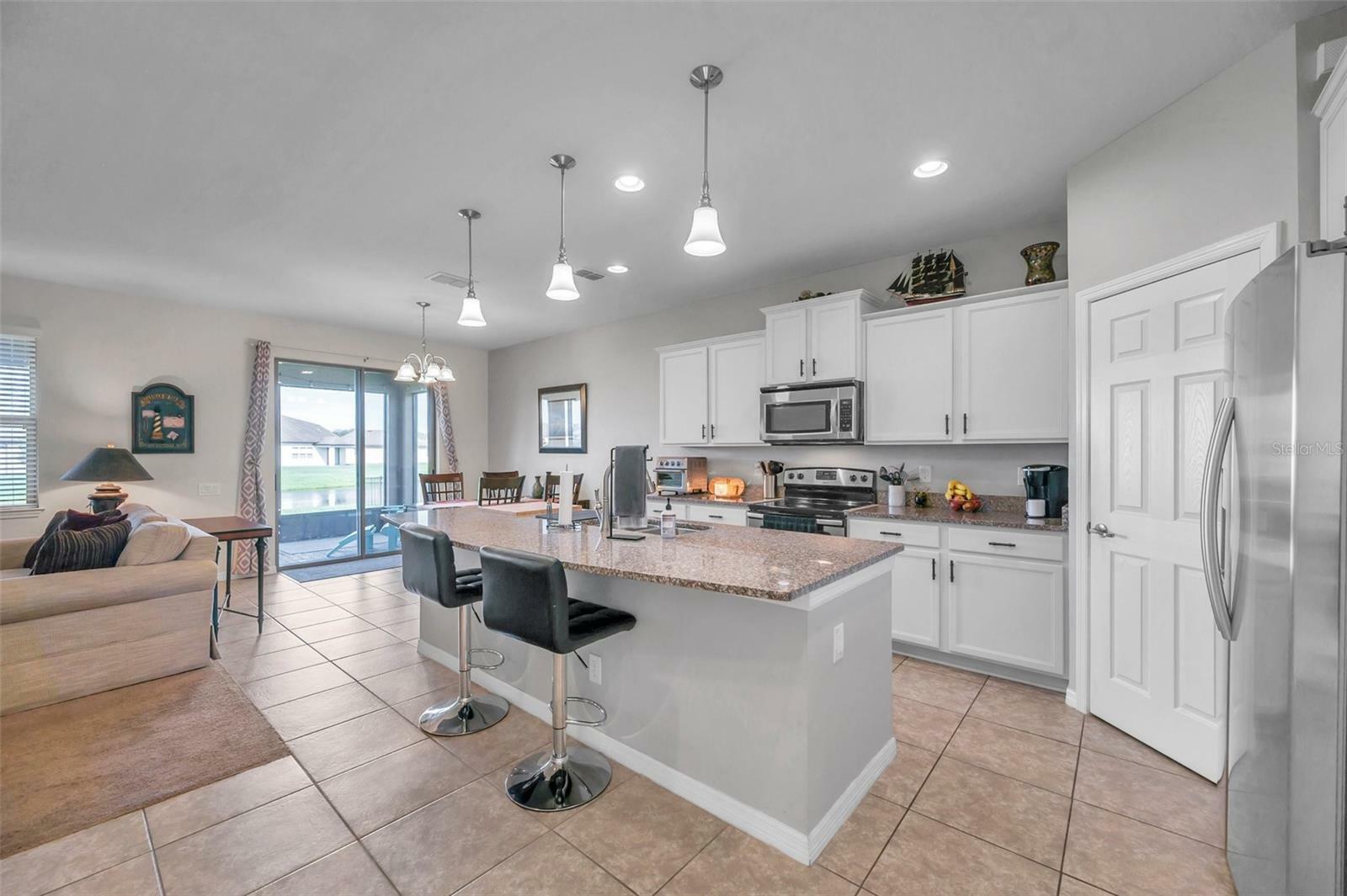 Property Photo: 5815 112th Avenue E FL 34219