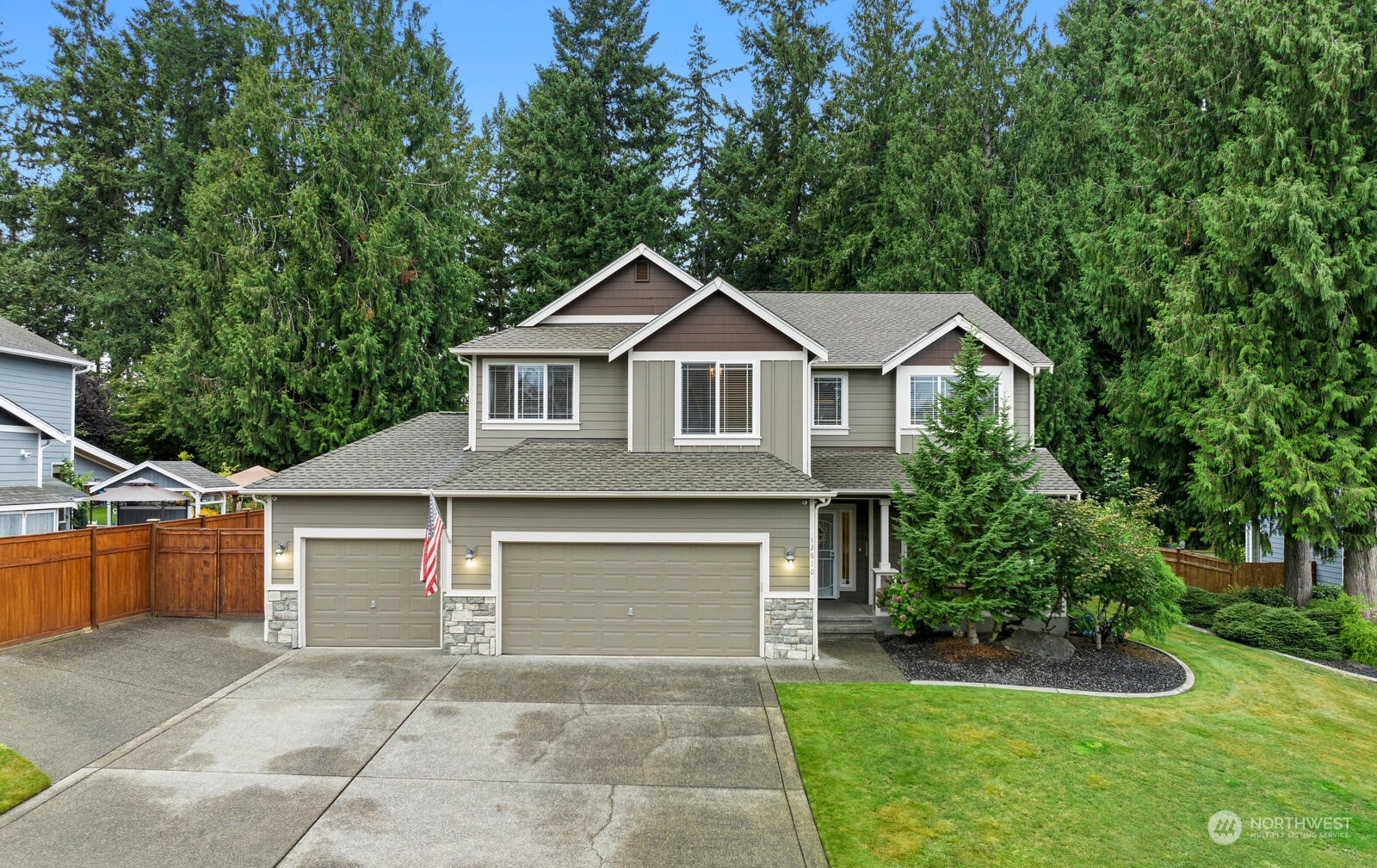 Property Photo:  12610 194th Avenue Ct E  WA 98391 