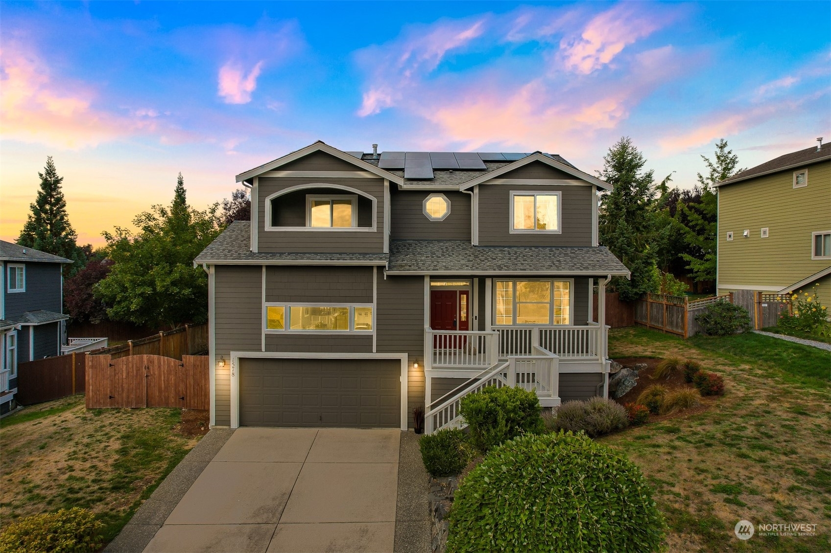 Property Photo: 1578 Kingswood Court WA 98226