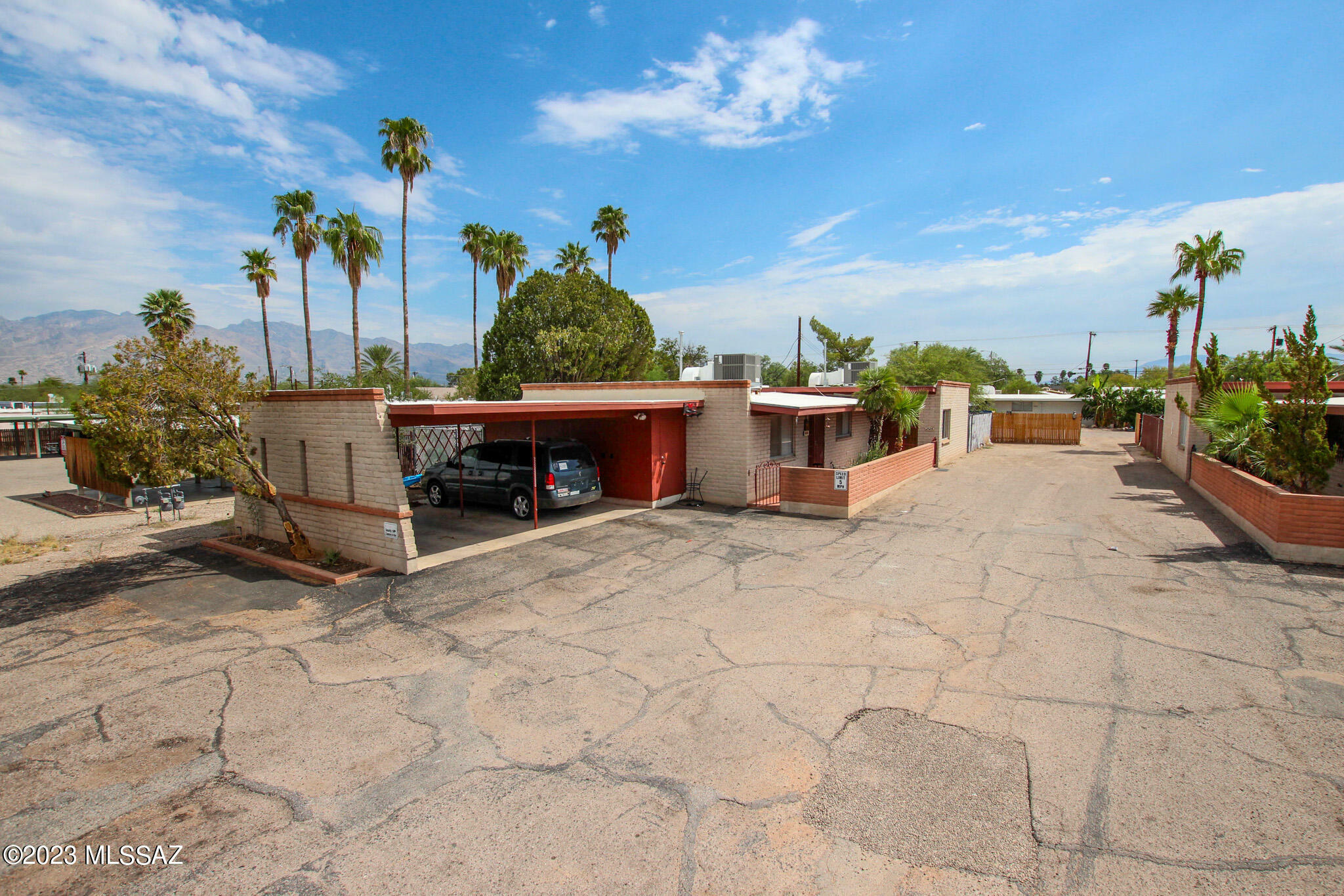 Property Photo:  2522-2524 N Richey Boulevard  AZ 85716 