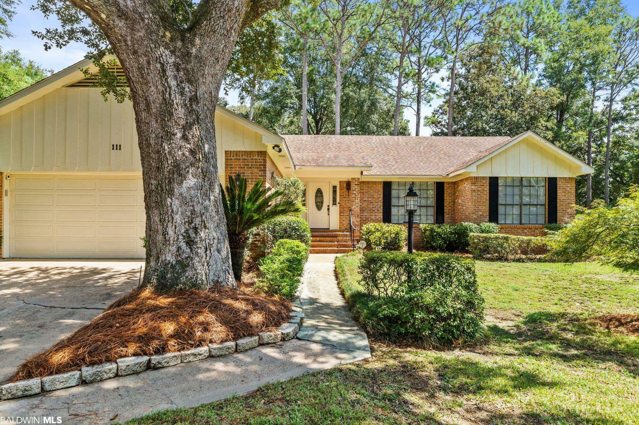 Property Photo:  111 Dewitt Loop  AL 36526 