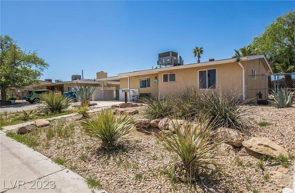 Property Photo:  1211 Purple Sage Avenue  NV 89108 