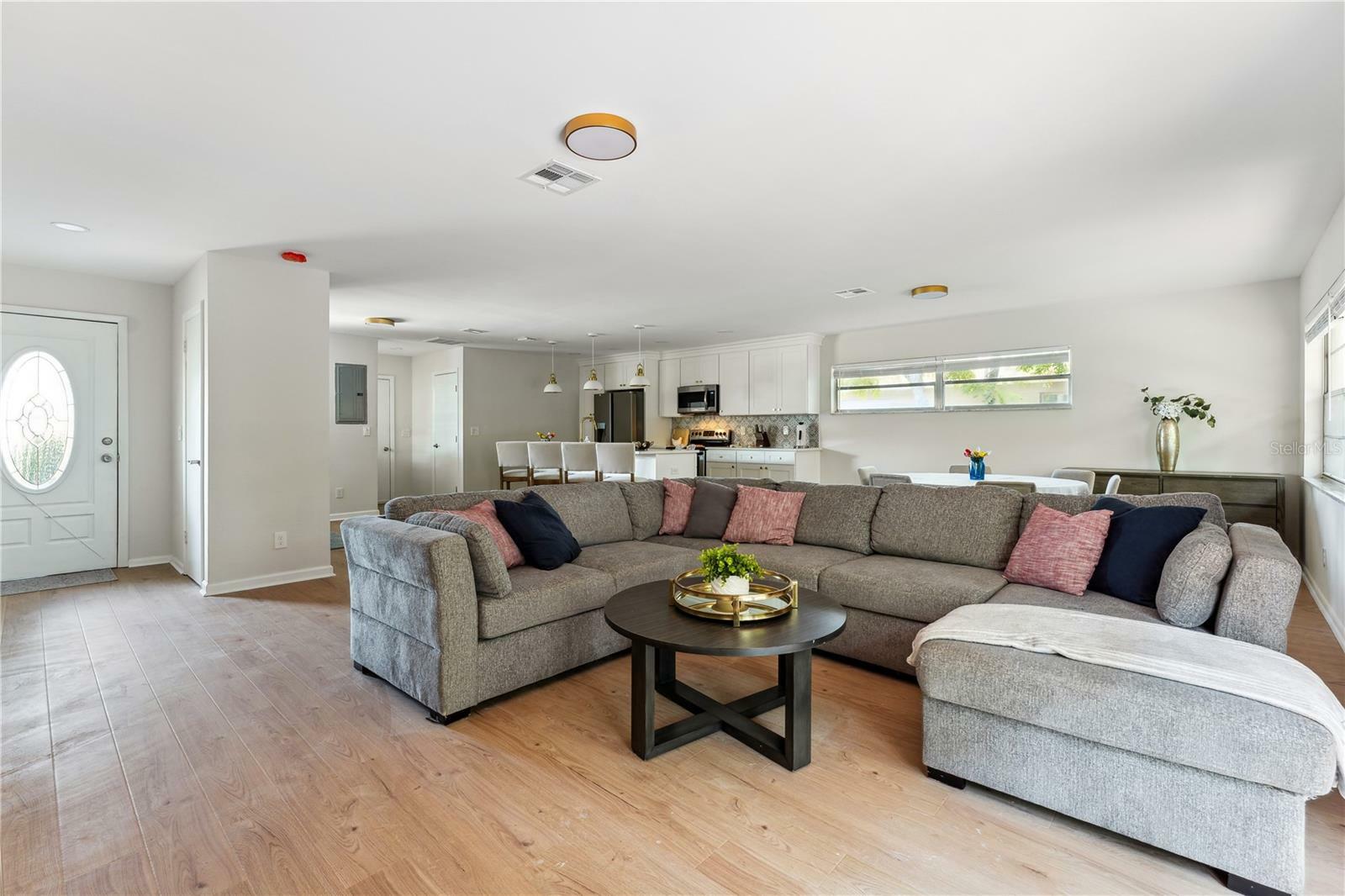 Property Photo: 2840 Cady Way FL 32792