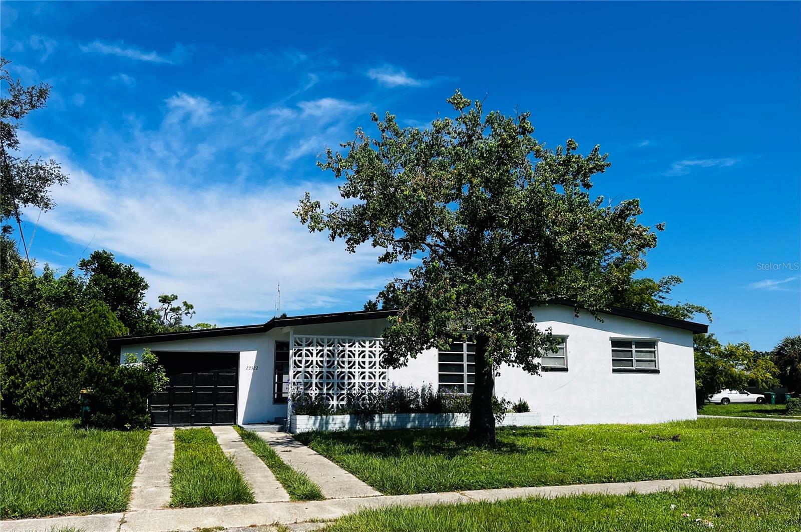 Property Photo:  22322 Catherine Avenue  FL 33952 