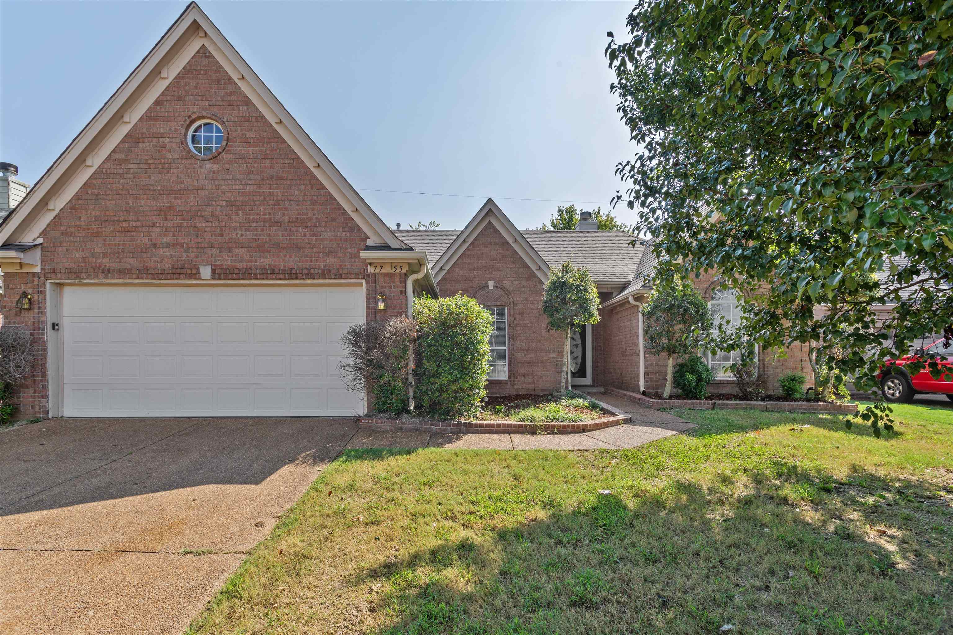 Property Photo:  7755 Roxshire Cv  TN 38125 