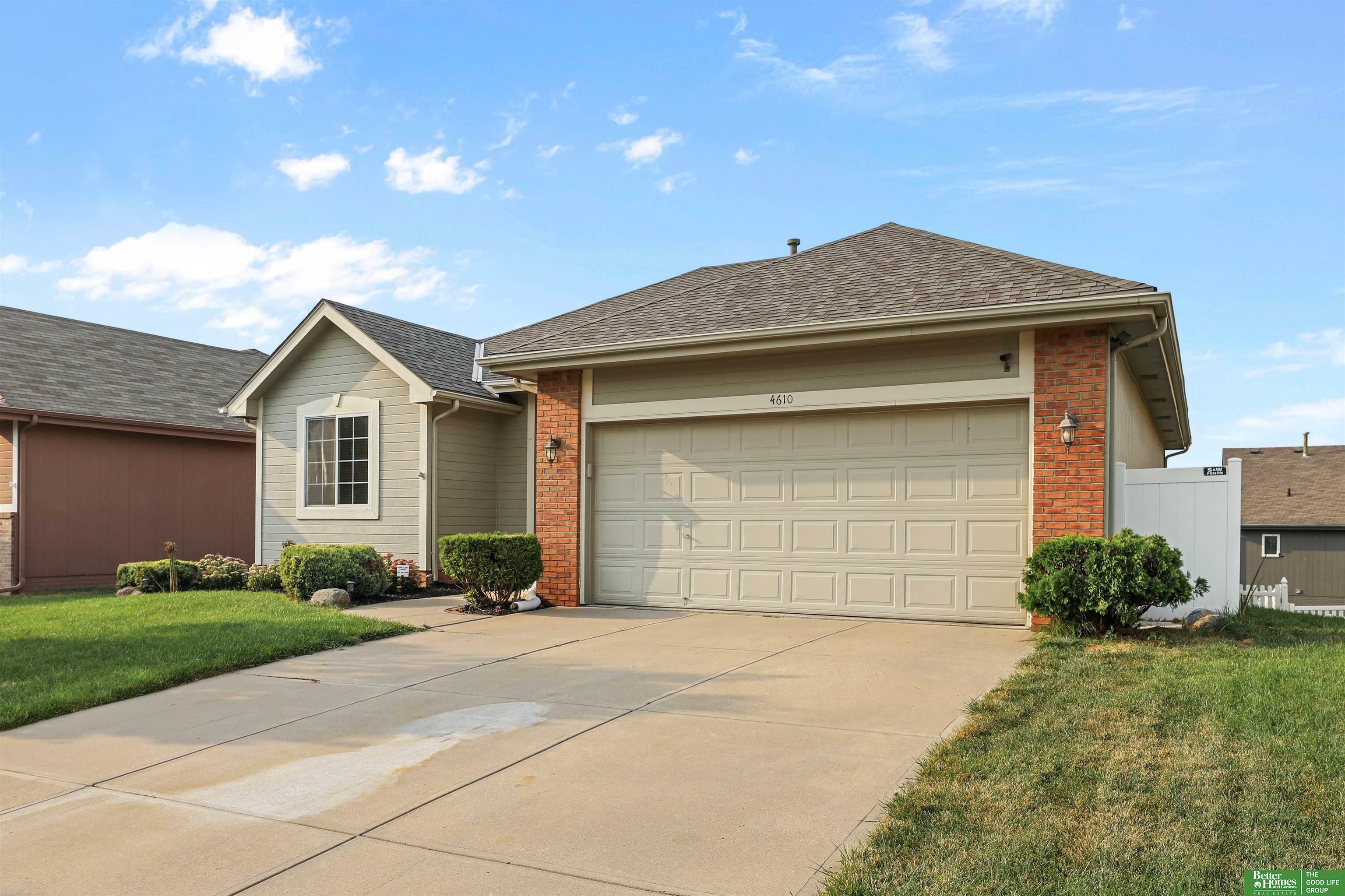 Property Photo: 4610 Brook Street NE 68133