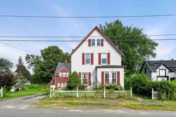 Property Photo: 19 Ringgold St MA 01830