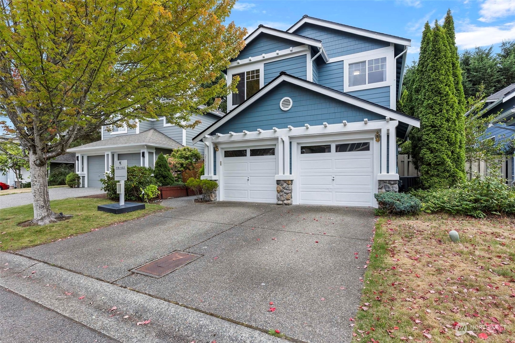 Property Photo: 25043 SE 43rd Way WA 98029
