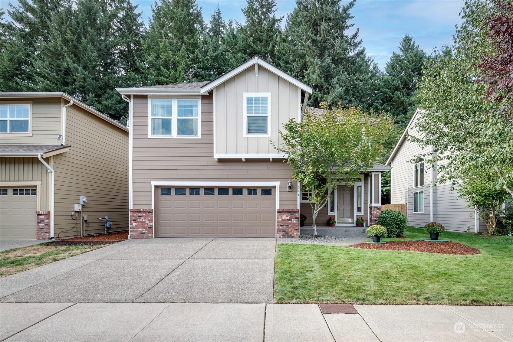 Property Photo:  7634 Brianna Court SE  WA 98513 