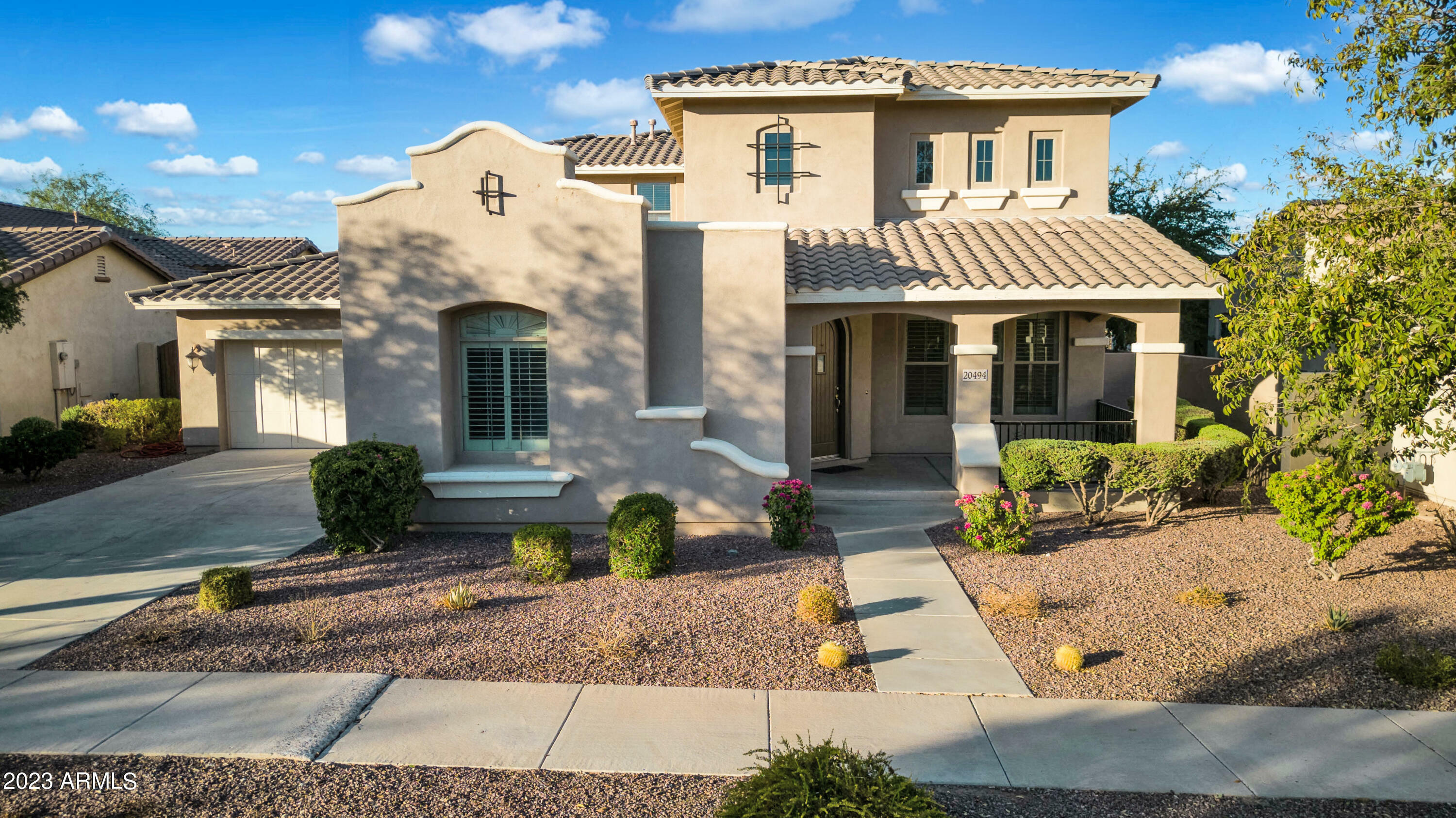 Property Photo: 20494 W Daniel Place AZ 85396