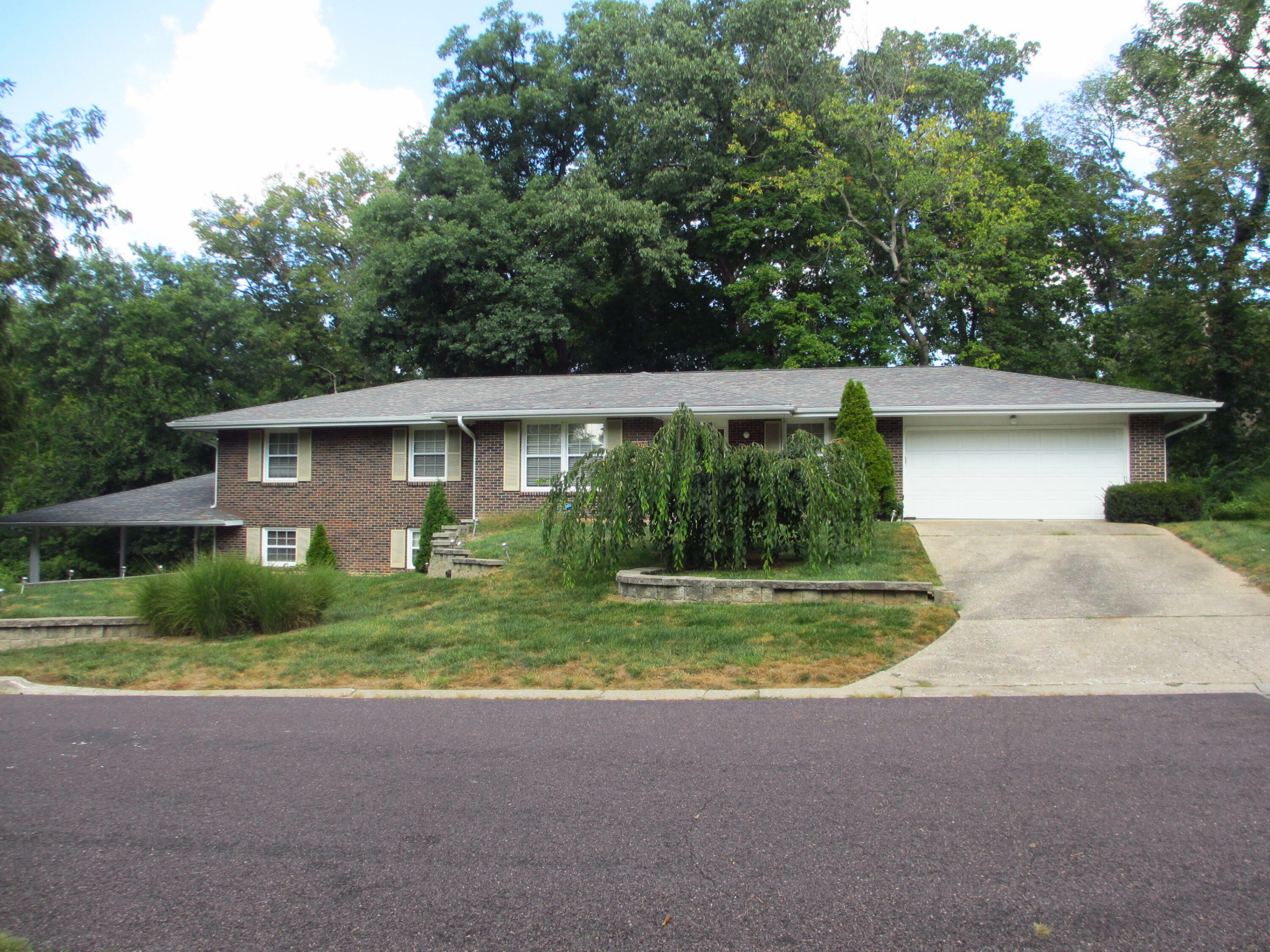 Property Photo:  3637 Evergreen Ln  MO 65201 