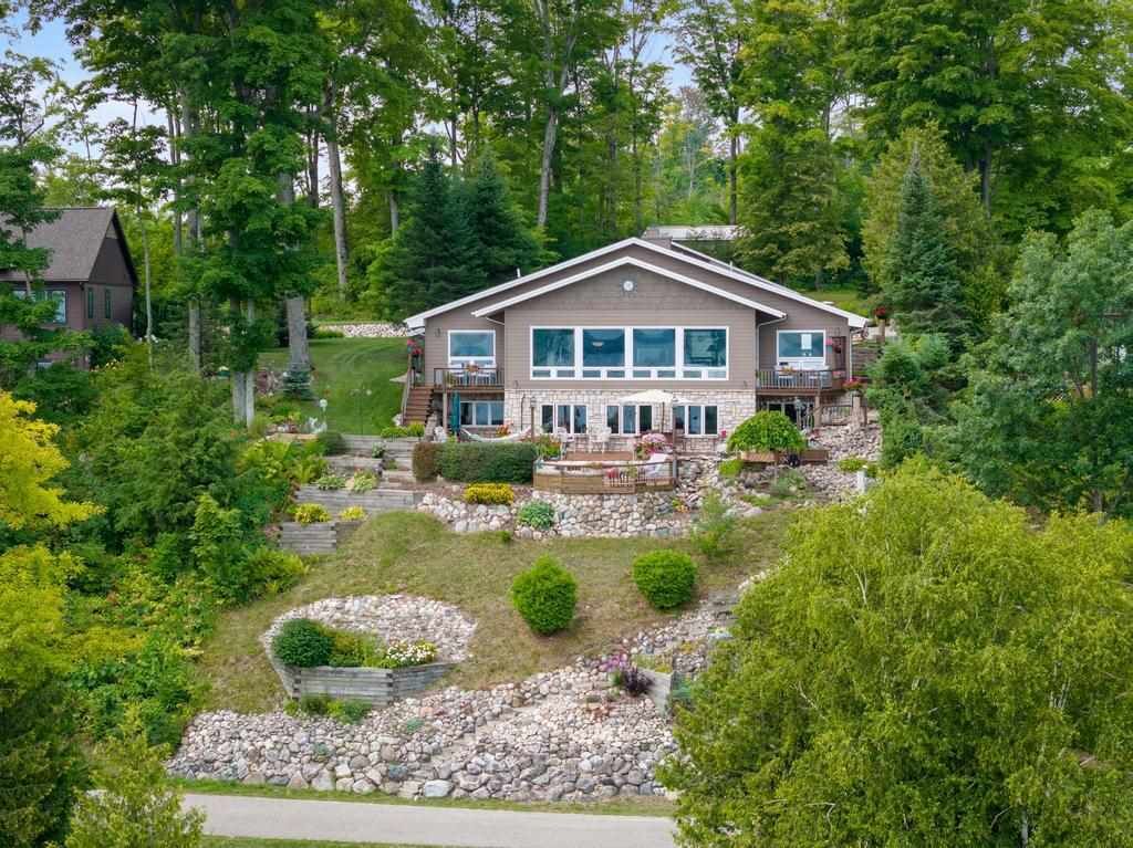 Property Photo: 5923 Cincinnati Point MI 49770