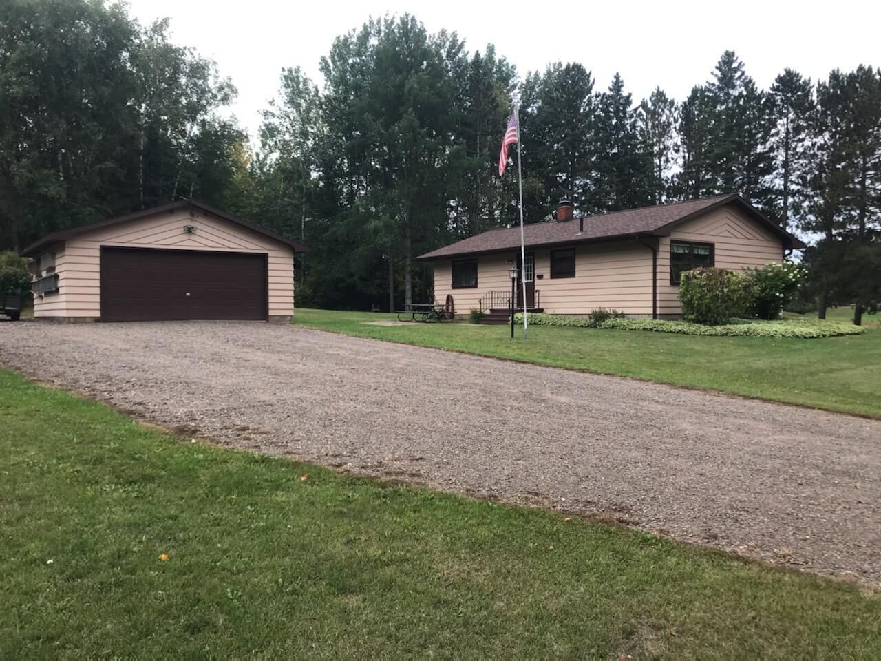 Property Photo: 5740 Eagle Lake Rd Road MN 55726