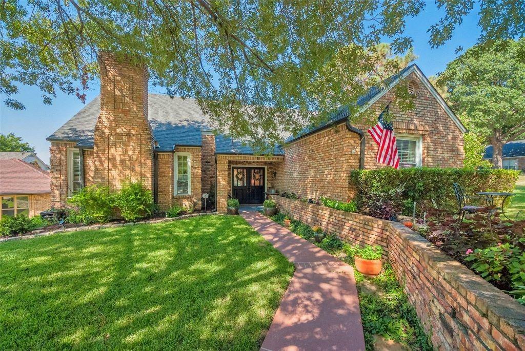 Property Photo: 102 Aurora Circle TX 75032