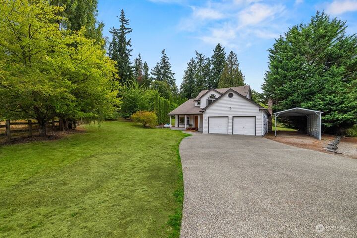 Property Photo: 2720 122nd Avenue E WA 98372