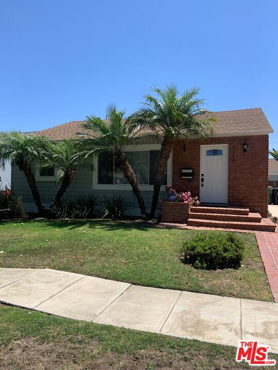 Property Photo: 7210 Alverstone Ave CA 90045