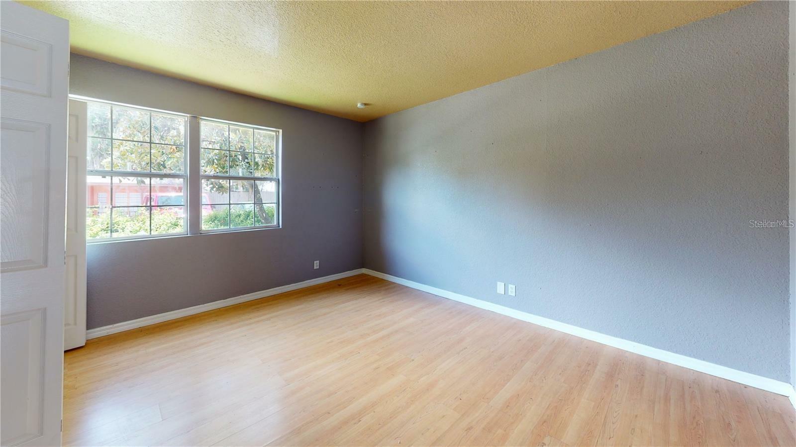 Property Photo: 758 E Michigan Street 203 FL 32806
