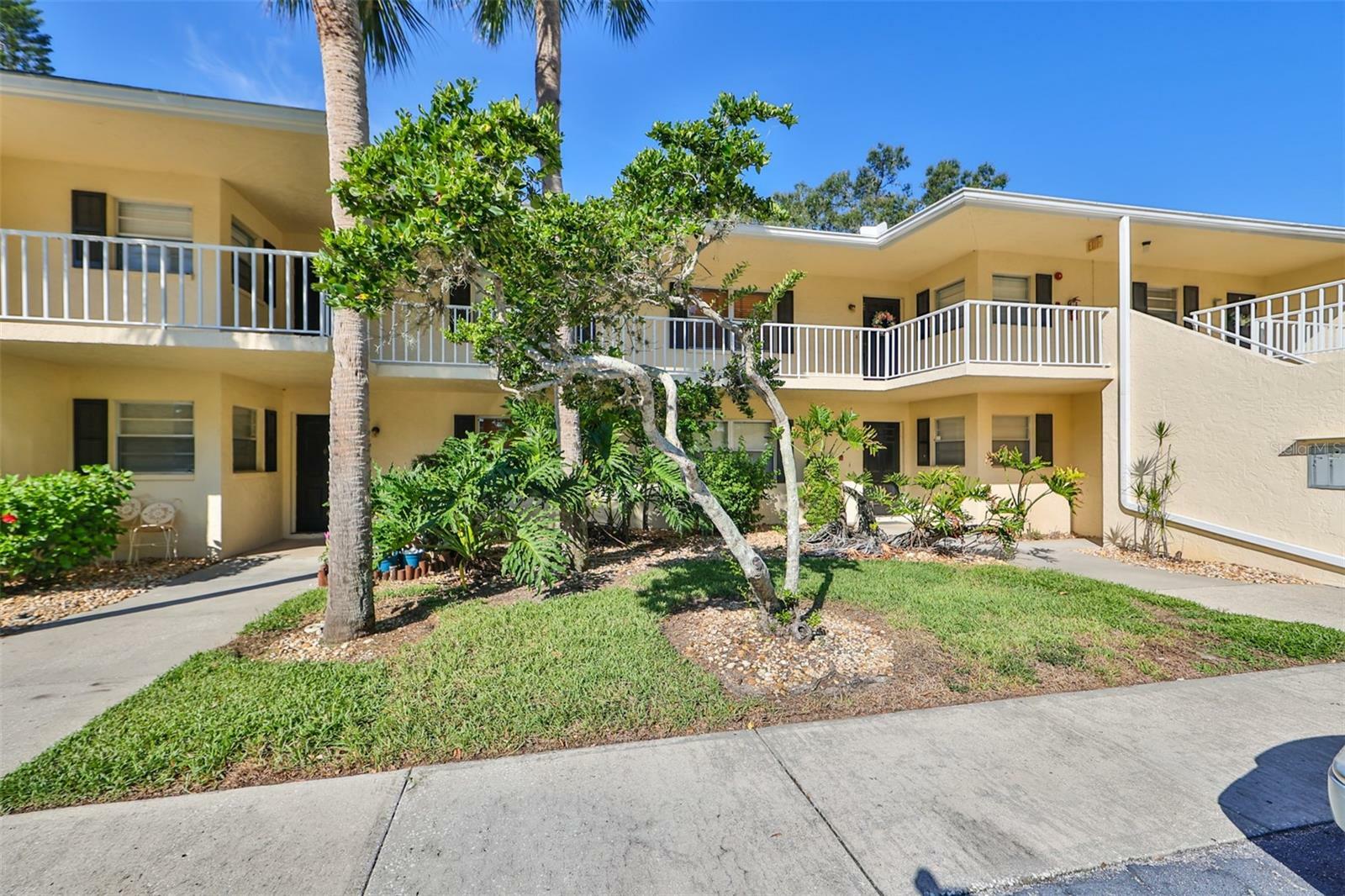 Property Photo: 7860 Palm Aire Lane 205 FL 34243
