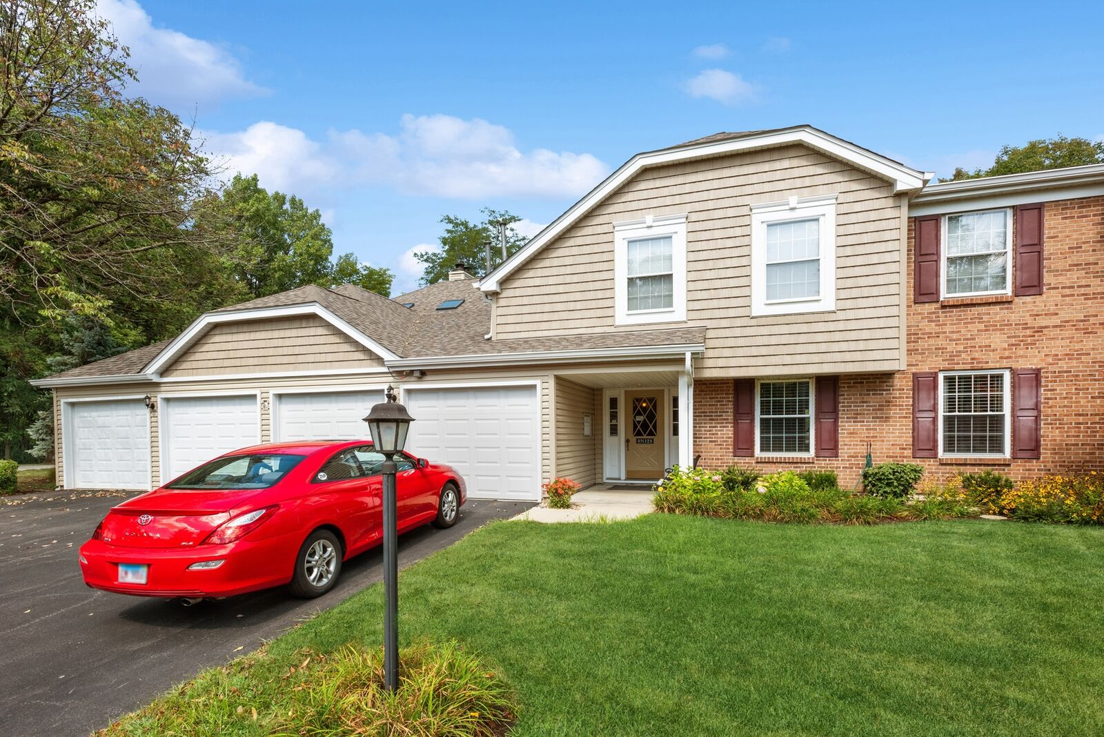 Property Photo: 0N128 Ennerdale Lane 1402 IL 60190