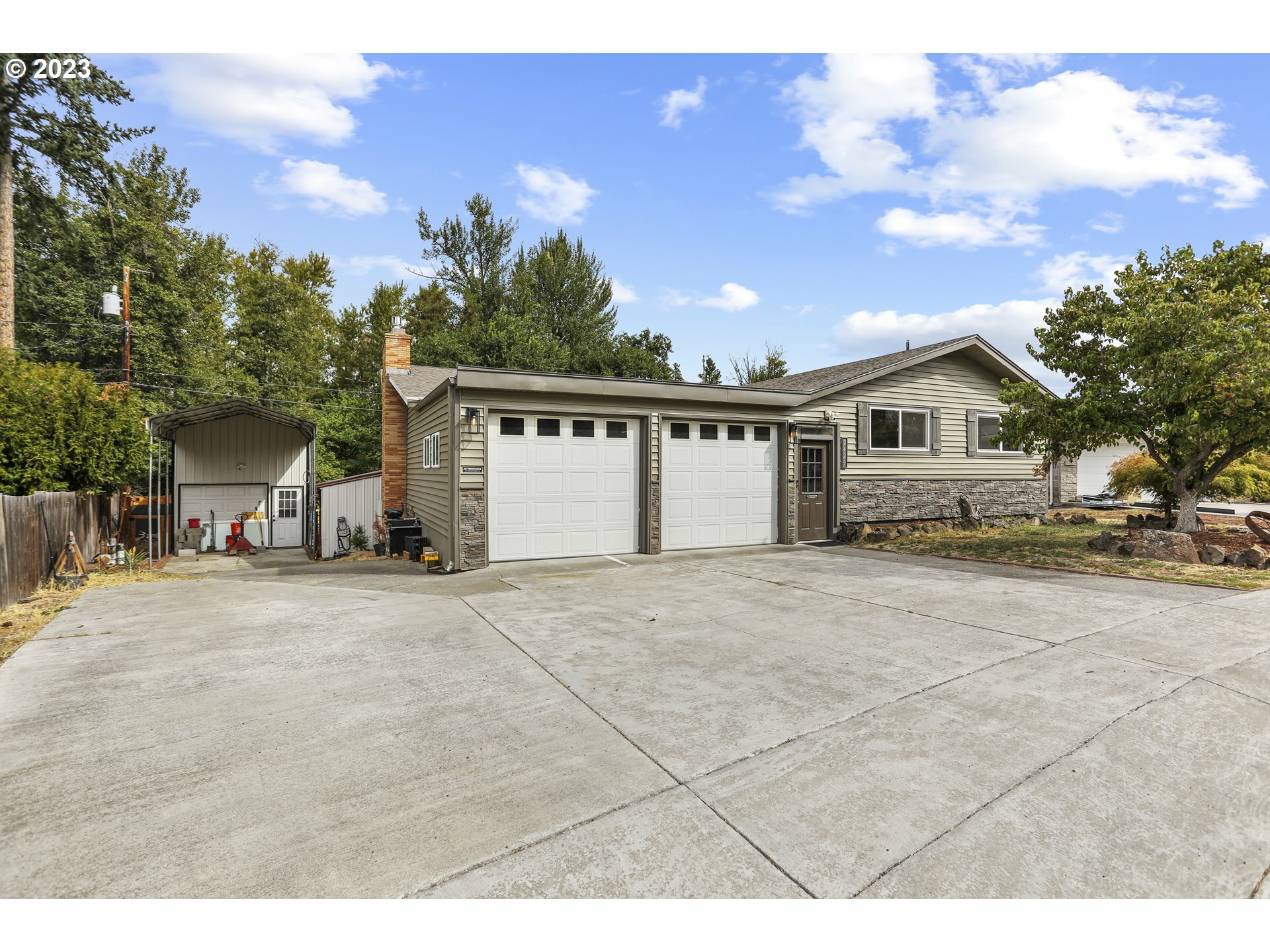 2429 Wright Dr  The Dalles OR 97058 photo