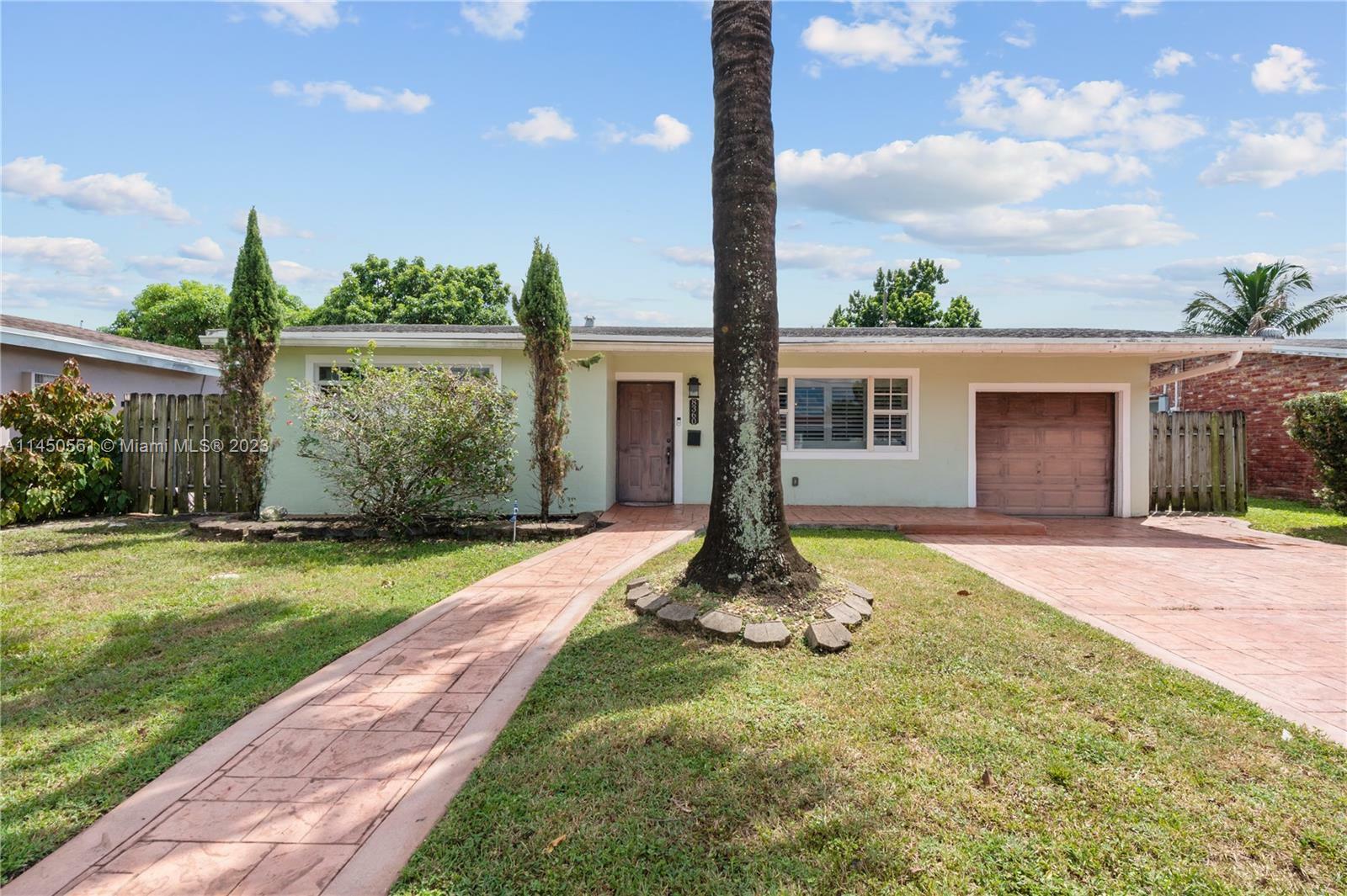 Property Photo:  8360 NW 26th Pl  FL 33322 