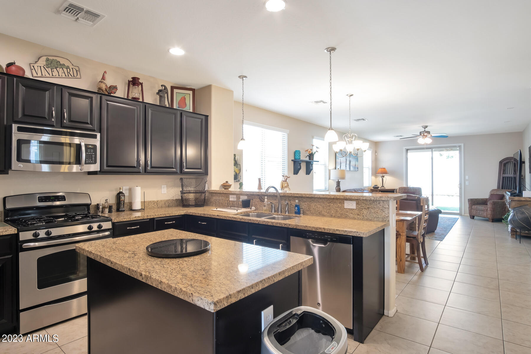 Property Photo: 11048 E Starkey Avenue AZ 85212