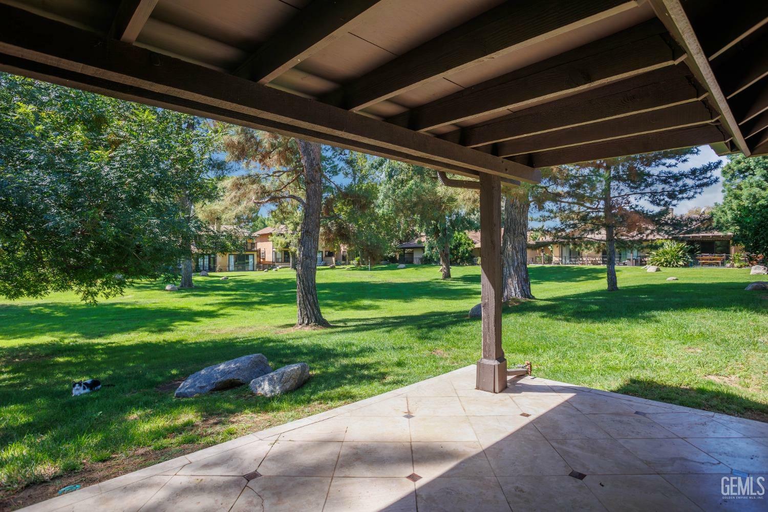 Property Photo:  2323 Easthills Drive 39  CA 93306 