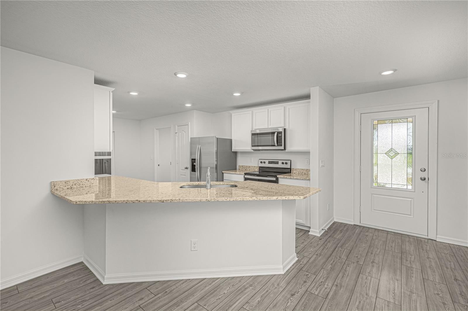 Property Photo: 12964 Del Lago Drive FL 34705