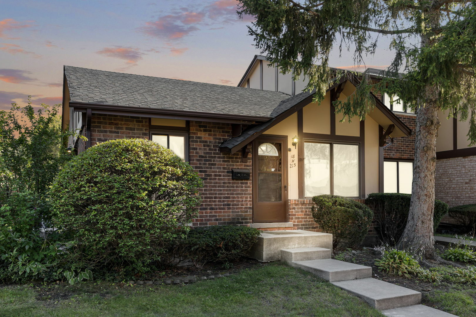 Property Photo: 18W215 Buckingham Lane IL 60181