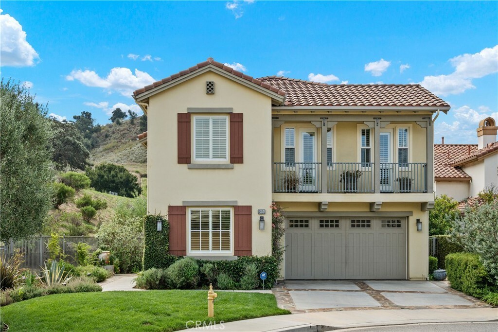 Property Photo: 4694 Luna Court CA 91302