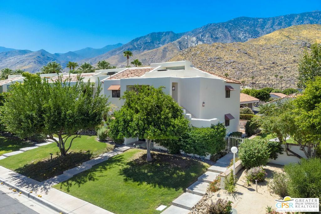 Property Photo: 255 E Avenida Granada 515 CA 92264