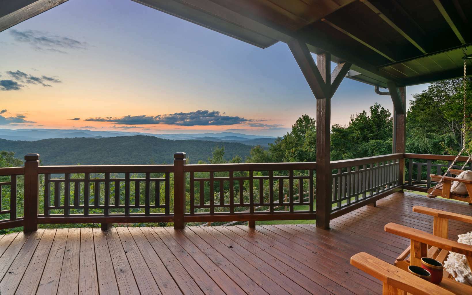 Property Photo: 481 Deer Crest Overlook GA 30513