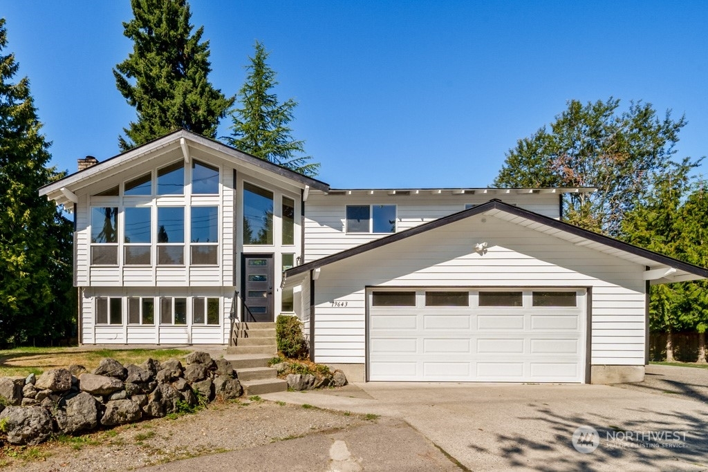 Property Photo: 19643 Talbot Road S WA 98055
