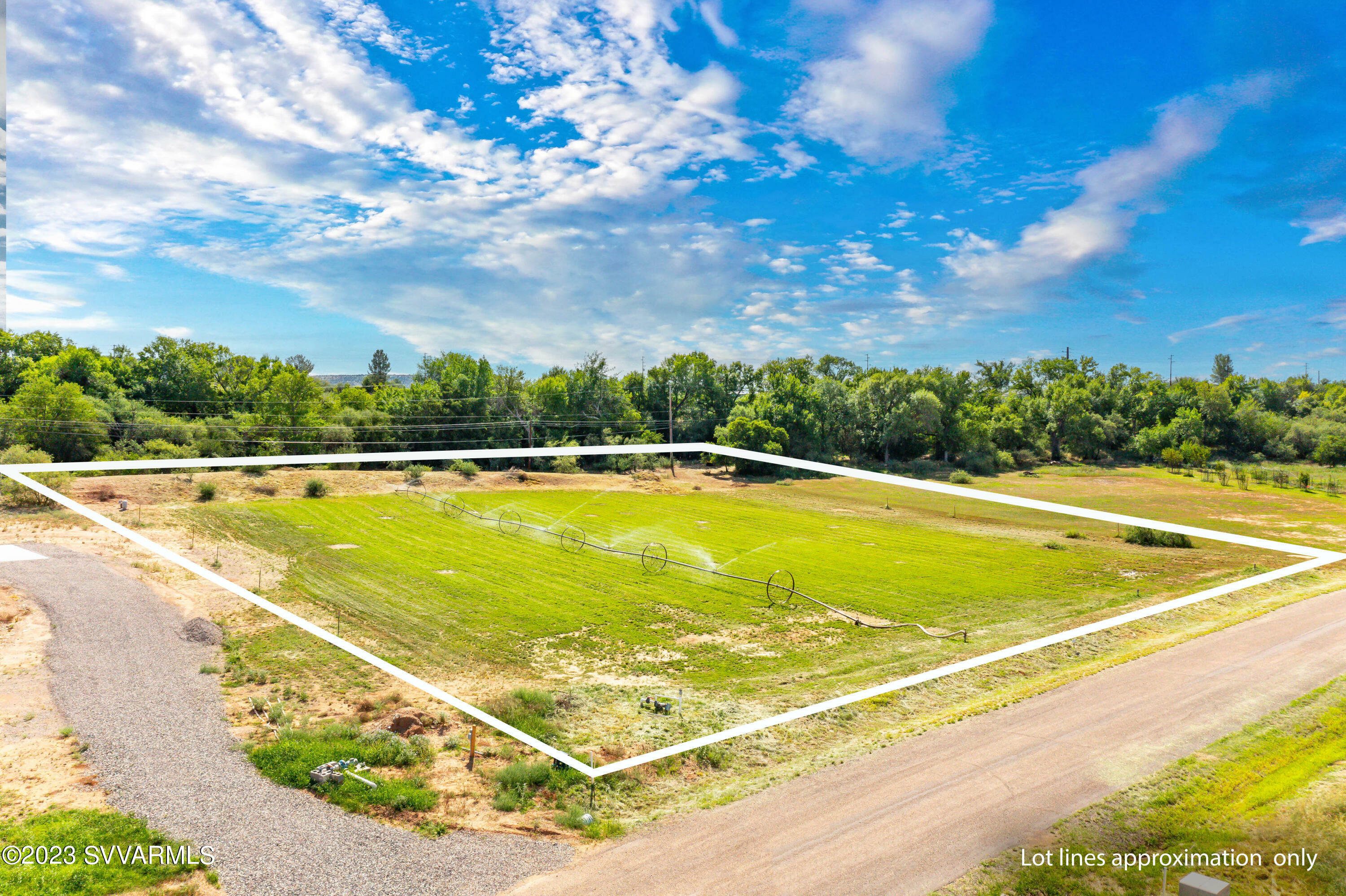 Property Photo:  410 S Bonita Ranch Loop  AZ 86325 