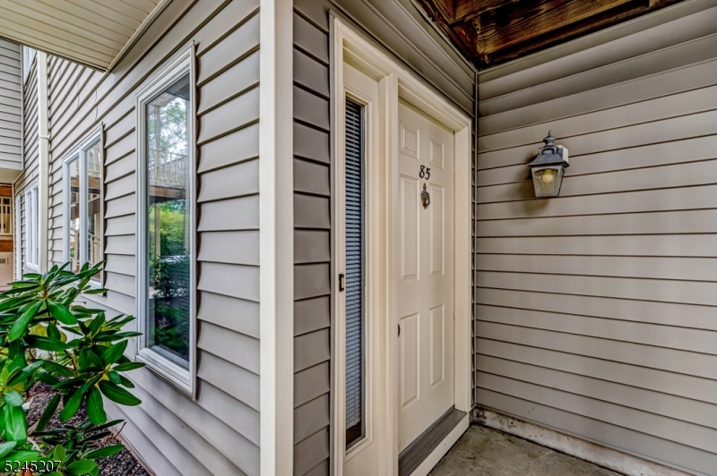 Property Photo:  85 Westchester Ter  NJ 08801 