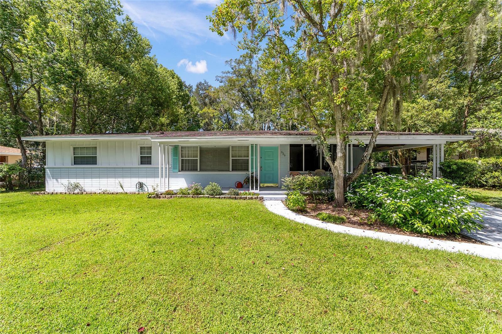 Property Photo:  626 SE 31st Avenue  FL 34471 