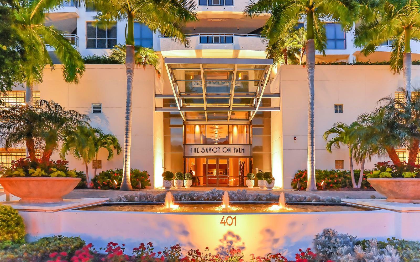 Property Photo: 401 S Palm Avenue 403 FL 34236