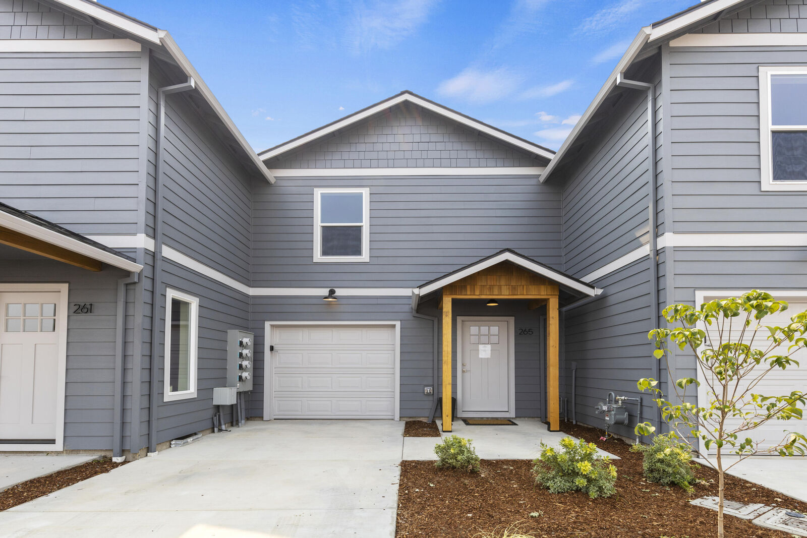 Property Photo:  245 Dano Drive  OR 97535 